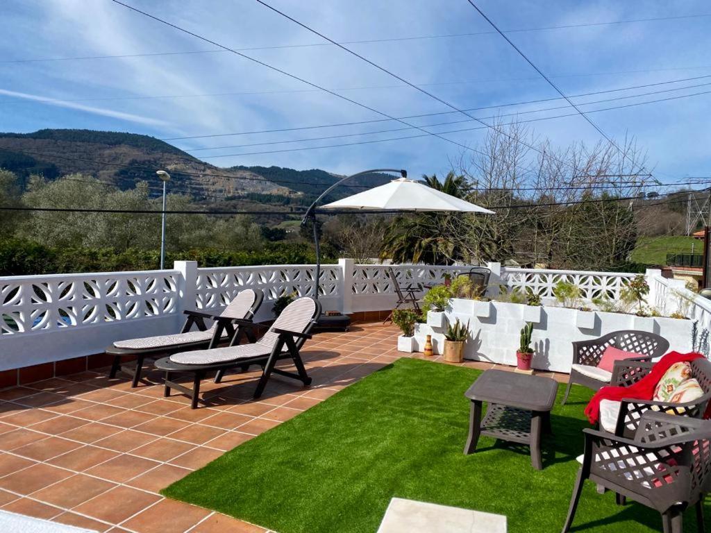 Апартаменти Bilbo Near Atico Rural Con Terraza Басаурі Екстер'єр фото