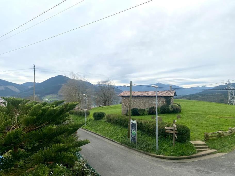 Апартаменти Bilbo Near Atico Rural Con Terraza Басаурі Екстер'єр фото